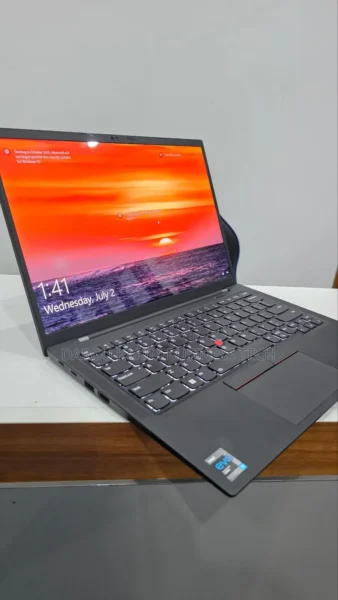 Neuf Lenovo ThinkPad X1 Carbon 16GB Intel Core I7 SSD 512GB